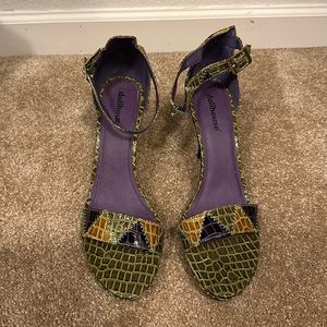 Women Shoes (Size 12)